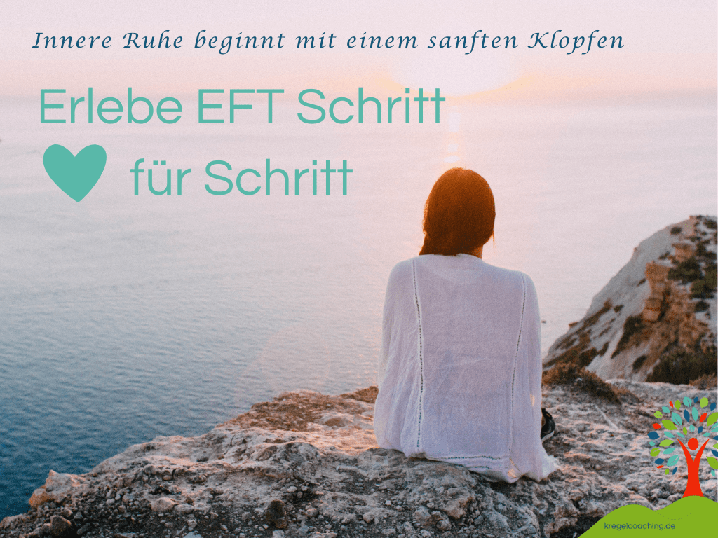 emotional-freedom-techniques-anleitung-eft-klopftechnik Frau sitzt ruhig am Meer und blickt in den Sonnenuntergang – Text: „Innere Ruhe beginnt mit einem sanften Klopfen. Erlebe EFT Schritt für Schritt.“ Symbol für Balance, Ruhe und die Anwendung der Emotional Freedom Techniques.